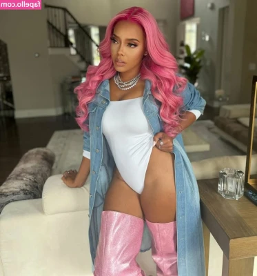 Angela Simmons [ angela-simmons ] - Okay I I'm learningggg. Choose hehehehe