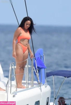 Angela Simmons [ angela-simmons ] - I use my scanner for professional reasons only