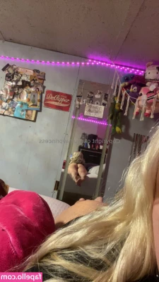 urfavprincess - Do You Want This   Under Mistletoe