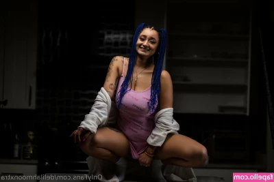 delilahmoonxtra - Like if you want me to train you to be a sissy👙