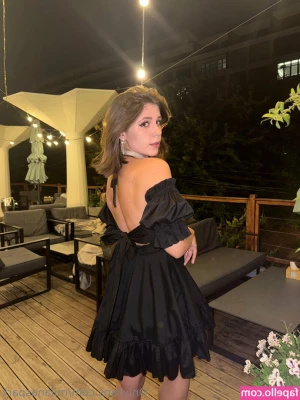 milanaspark - Hey lovely new photos and videos coming this week and a porno    Also