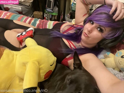 freefionaxxx - My cute little feet are playing in the forest