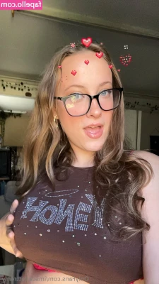 imscarlettremy - have you ever seen a fat girl make herself cum just from shaking her