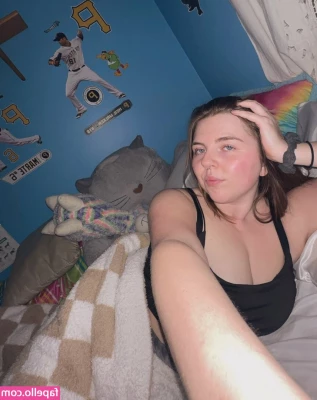 selenaax_ [ selenaax ] - ben dover