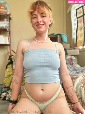 massachusettsgirl - :( live is jacked up so sorry guys I’m trying to get it fixed