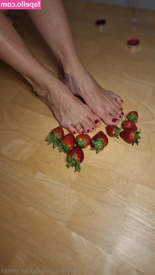 lauren_ofman [ lauren-ofman ] - The good girl become bad  do you want see more