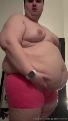 gainerforever - Hello my vulgar   What I love most in life is punishing bad boys   I