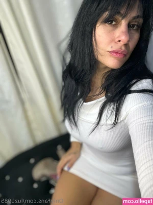 luz1985 - Sun kissed fresh outta shower 🔥☀️