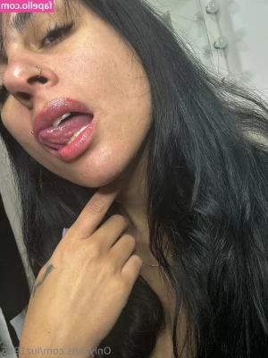 luz1985 - Just hanging around today!!❤️❤️😈