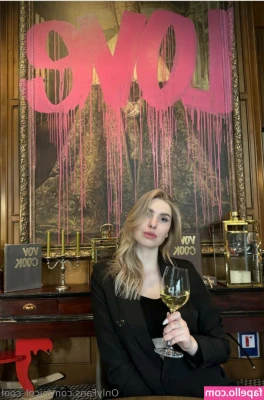 kittydana - Kiss me I'm waiting