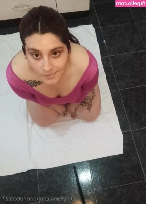 paohotxxx27 - Hi guys 💓 my city is getting hit by a hurricane currently. We’re