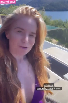 Patsy Palmer [ patsy-palmer ] - Hey everyone! I hope you're all having a lovely Christmas so far :3