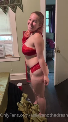 bridgetoeverland - One of my Amazon gifts  come here daddy  please   I hope you enjoy