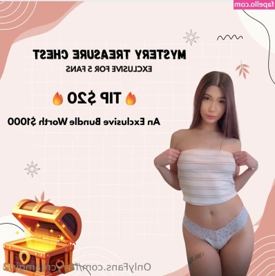 fairycreamgirl2 [ fairycreamgirl2-6 ] - 🍑 🍆 do you like this pov?
