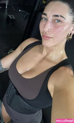 Rhea Ripley [ rhea-ripley ] - o  daniloohd me fodeu muito gostoso pqp he fucked me so good