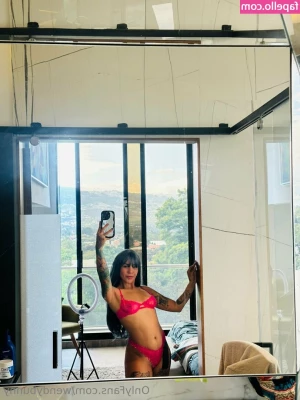 wendybunny - La lencería es incómoda  me la quitas