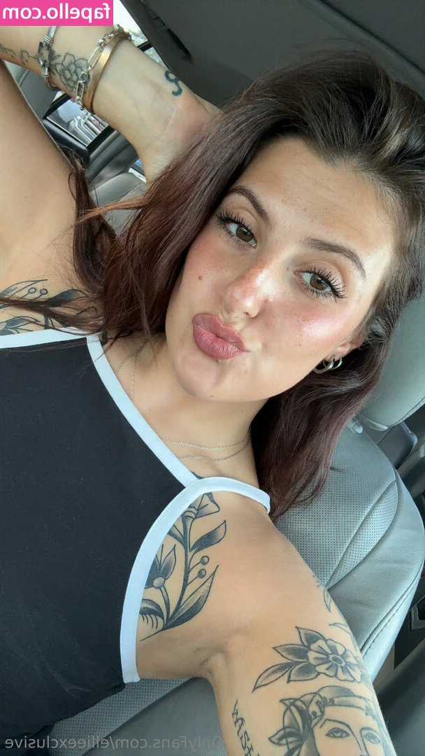 ellieexclusive - Oops,, hello 🙊🙊