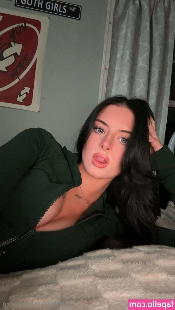xoavxo - Since I'm up and so is this.. how about you help out like I need