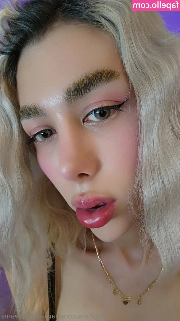 barbiepinkdreams - Doggy 😉