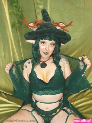 oliviajarden - I MASTURBATED OVER MY UNDERWEAR &