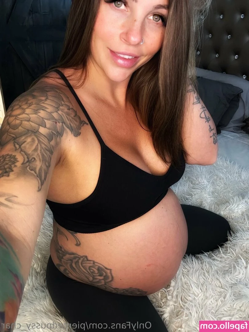 piercedpussy_char [ piercedpussy-char ] - Vi ha eccitato vedermi il culo tutto sfondato?😈  seeing my nice