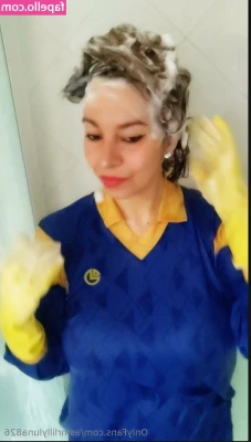 asmrlillyluna826 - I wanna film a video walking around town in this outfit just to see