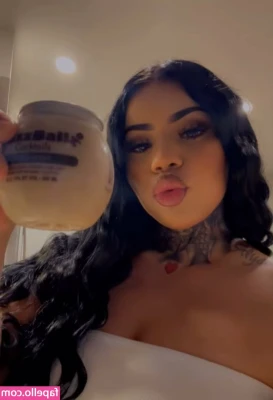 Jxdriana - Wake & shake