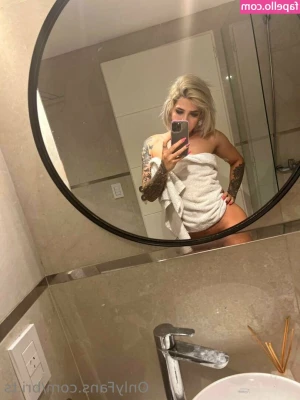 bri.ts [ bri-ts ] - Pool time