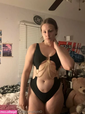 Silviababyxo - Just another day in paradise
