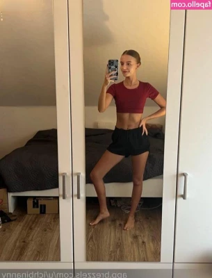 ichbinanny - I m waiting for you in my DM so we can have a lot of fun  come  I ll