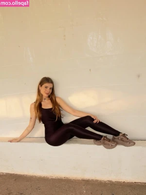 Paloma Tocci [ paloma-tocci ] - Guys I need your help please 🙏🏻 Follow the link to insta and