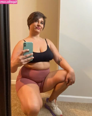Saige Wilds Video Store [ saige-wilds-video-store ] - MEN ARE JUST WALLETS