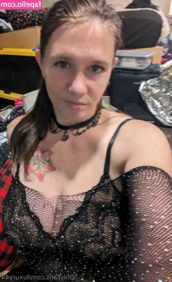 luxury44 - I know what you are holding in your hand now 🍆💦