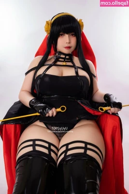 uyuy2907 - Hi honey  Please use your cock instead of this toy of mine  Really