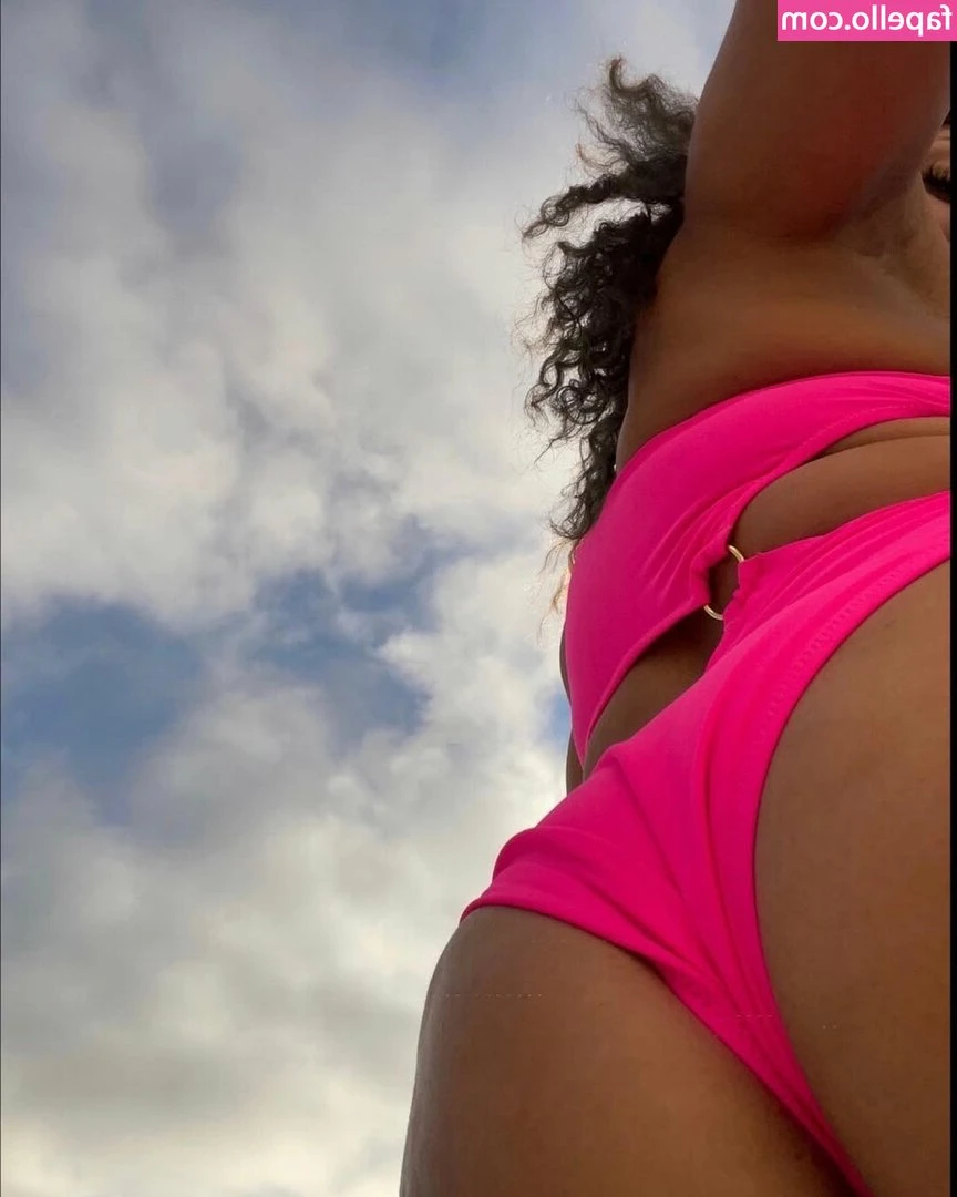 Nova Raye [ nova-raye ] - Have you seen this Explicit set? 😏 it's now 50% off check your