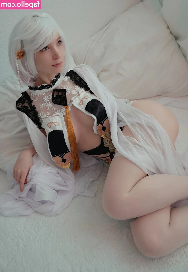 Yakisa_uwu [ yakisa-uwu-2 ] - It’s almost the freakin weekend! Leave me some love and let’s