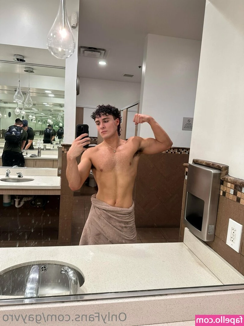 gayvro - First collab of the year and what a way to start   Look at the mess