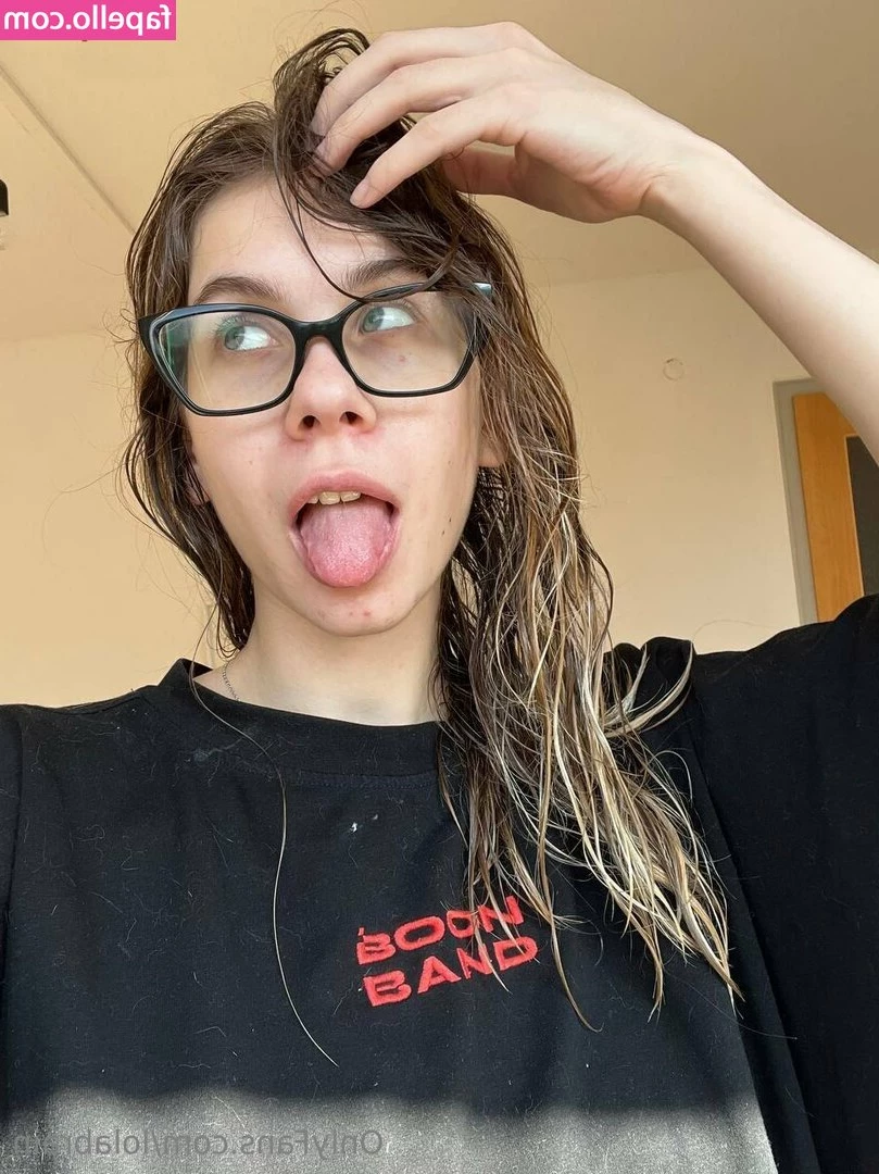 lolabrain [ lolabrain-1 ] - fantasize about the pussy power 💗