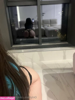 eliseloops - So fresh and so clean-clean  Click the next post for unfiltered
