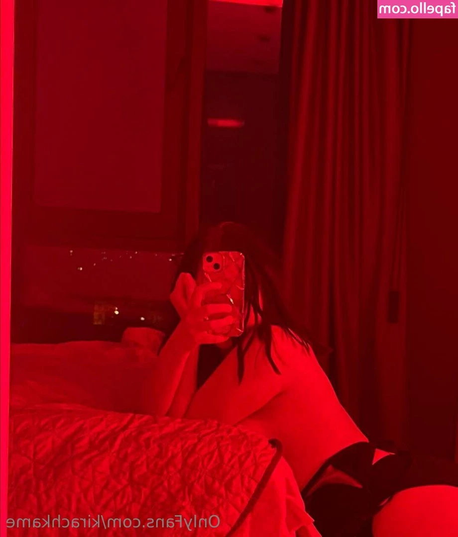 eliseloops - Come sin with me ⛪️💜