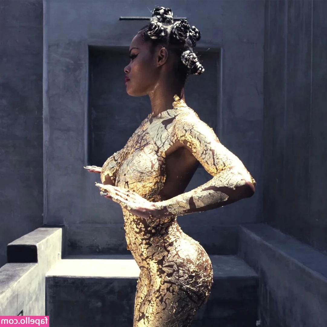 teyanataylor - FULL VIDEO   Hotel Hunters  Vol 1  LIKE   Comment below