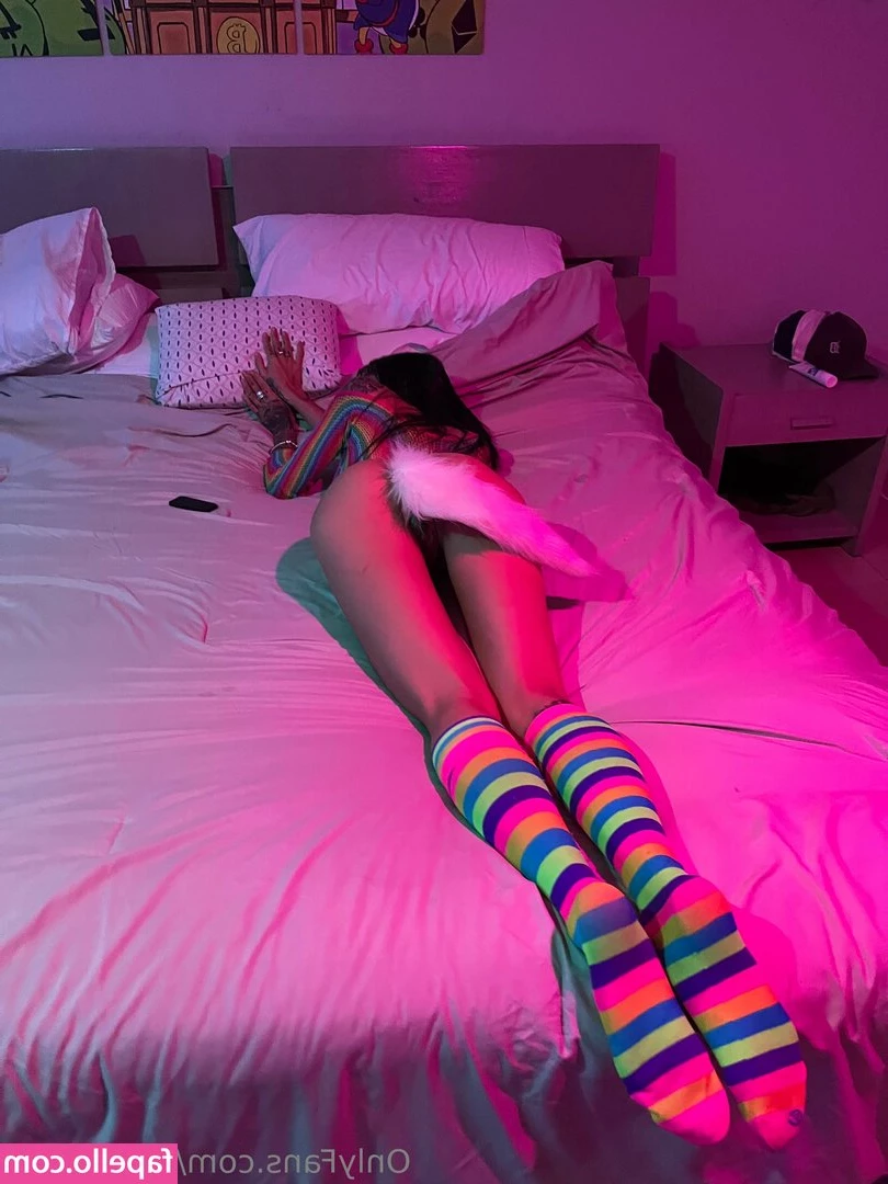 tatiana.vip [ tatiana-vip ] - Sneak peek…👀 Have you watched the whole video yet?
