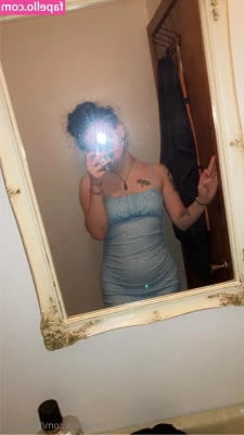 its-ranch - Tits out and short skirts