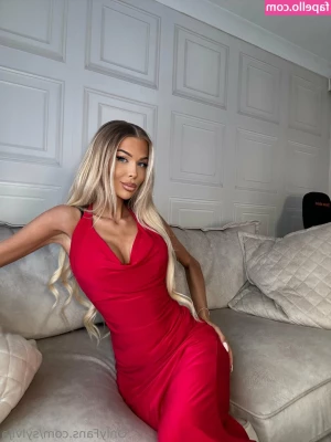 sylvija - Who wants some green tea with honey  And may be something more  Lots