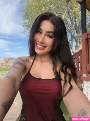 amiamiley - Nika loves watching me play with my pussy