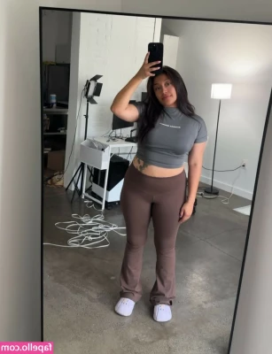 Minnieportable - Does anyone know if I m allowed to post my blowjob videos on here