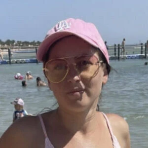 Janine Pink