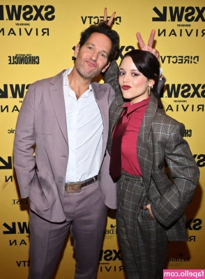 Jenna Ortega [ jenna-ortega-1 ] - I'm realizing just how many pics I took of my ass in these
