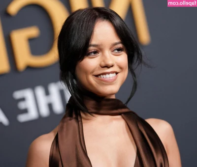 Jenna Ortega [ jenna-ortega-1 ] - Be honest, what do you think about my 41y butt?