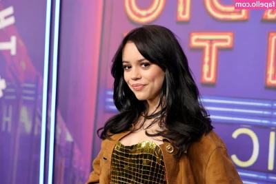 Jenna Ortega [ jenna-ortega-1 ] - Oh, and I'm keeping track of my top 1% and y'all getting some goodies